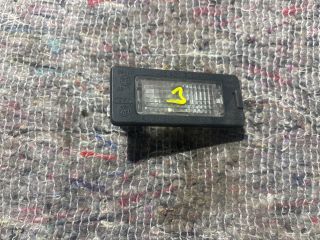 bontott SEAT ALHAMBRA Bal Rendszámtábla Világítás