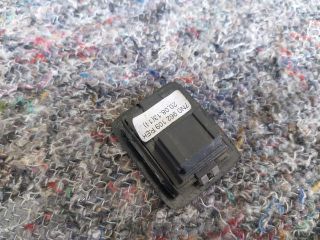 bontott SEAT ALHAMBRA Bal Tolóajtó Nyitó Gomb