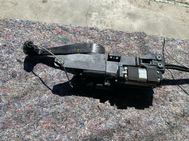 bontott SEAT ALHAMBRA Bal Tolóajtó Sín