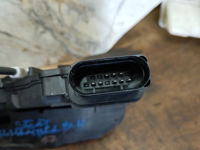 bontott SEAT ALHAMBRA Bal Tolóajtó Zárszerkezet