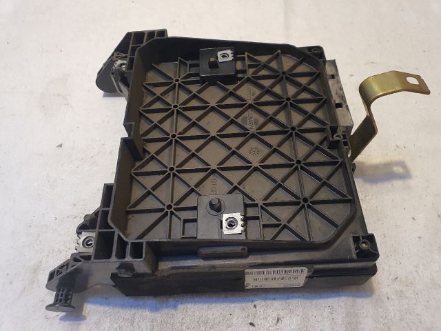 bontott SEAT ALHAMBRA Biztosítéktábla Utastér