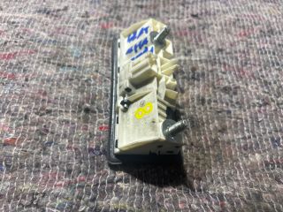 bontott SEAT ALHAMBRA Csomagtér Nyitó Kar / Gomb