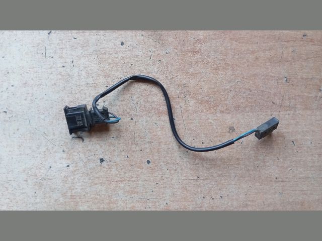 bontott SEAT ALHAMBRA Csomagtér Nyitó Kar / Gomb