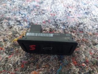 bontott SEAT ALHAMBRA Csomagtér Nyitó Kar / Gomb