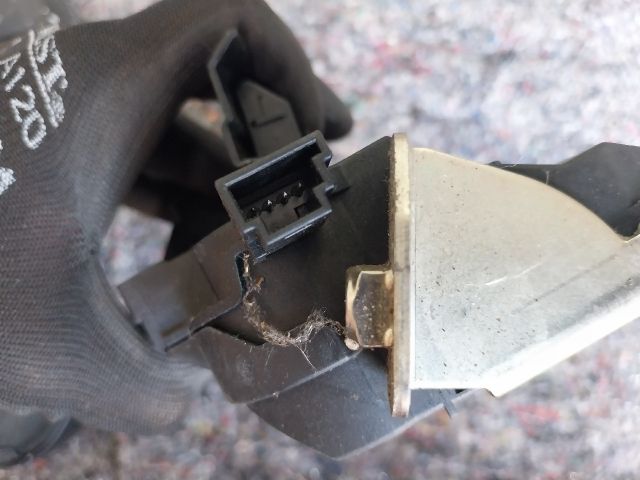 bontott SEAT ALHAMBRA Csomagtérajtó Zárszerkezet