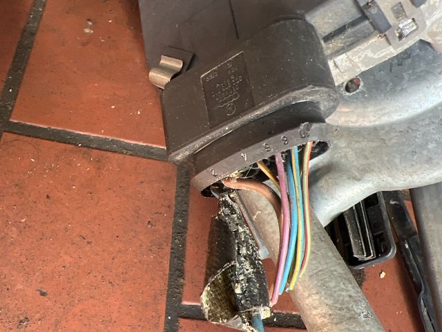 bontott SEAT ALHAMBRA Első Ablaktörlő Szerkezet Motorral