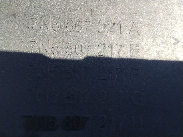 bontott SEAT ALHAMBRA Első Lökhárító (Üresen)