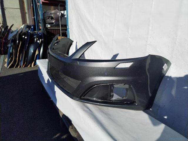 bontott SEAT ALHAMBRA Első Lökhárító (Üresen)