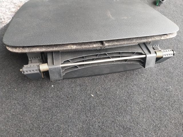 bontott SEAT ALHAMBRA Első Tároló Rekesz