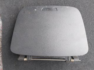 bontott SEAT ALHAMBRA Első Tároló Rekesz