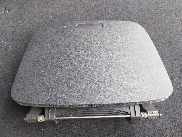 bontott SEAT ALHAMBRA Első Tároló Rekesz