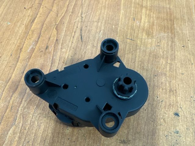 bontott SEAT ALHAMBRA Fűtés Állító Motor