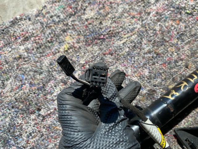 bontott SEAT ALHAMBRA Gázrugós Kitámasztó Teleszkóp Csomagtérajtó Bal