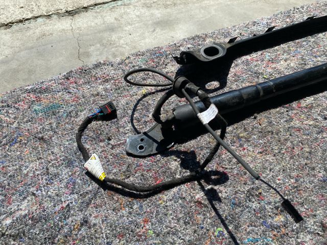 bontott SEAT ALHAMBRA Gázrugós Kitámasztó Teleszkóp Csomagtérajtó Bal