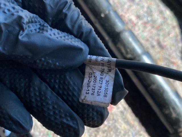 bontott SEAT ALHAMBRA Gázrugós Kitámasztó Teleszkóp Csomagtérajtó Jobb