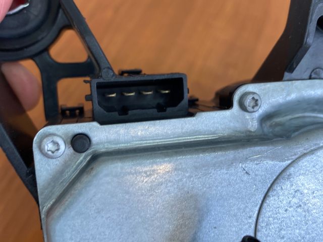 bontott SEAT ALHAMBRA Hátsó Ablaktörlő Motor