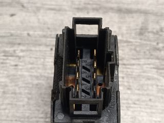 bontott SEAT ALHAMBRA Hátsó középső Ablakemelő Kapcsoló