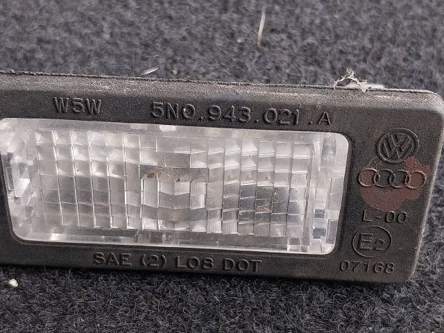 bontott SEAT ALHAMBRA Hátsó Rendszámtábla Világítás