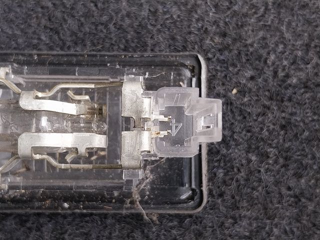 bontott SEAT ALHAMBRA Hátsó Rendszámtábla Világítás