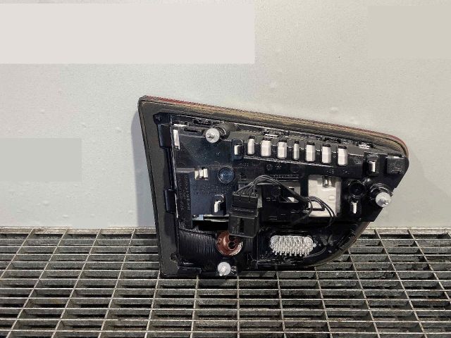 bontott SEAT ALHAMBRA Jobb Belső Hátsó Lámpa