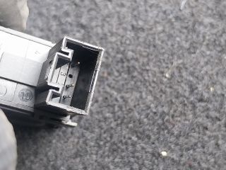 bontott SEAT ALHAMBRA Jobb első Ablakemelő Kapcsoló