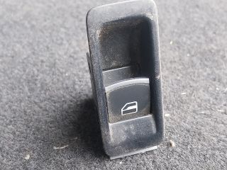 bontott SEAT ALHAMBRA Jobb első Ablakemelő Kapcsoló