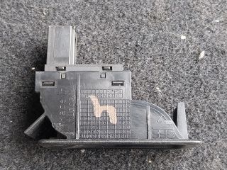 bontott SEAT ALHAMBRA Jobb első Ablakemelő Kapcsoló