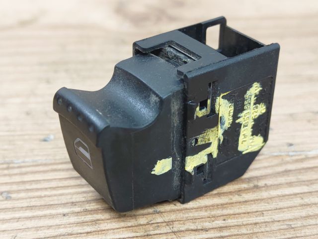 bontott SEAT ALHAMBRA Jobb első Ablakemelő Kapcsoló