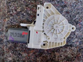 bontott SEAT ALHAMBRA Jobb első Ablakemelő Motor