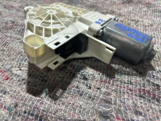 bontott SEAT ALHAMBRA Jobb első Ablakemelő Motor