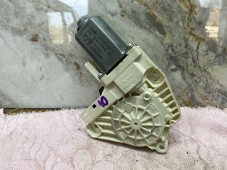 bontott SEAT ALHAMBRA Jobb első Ablakemelő Motor