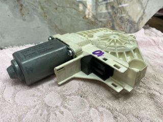 bontott SEAT ALHAMBRA Jobb első Ablakemelő Motor