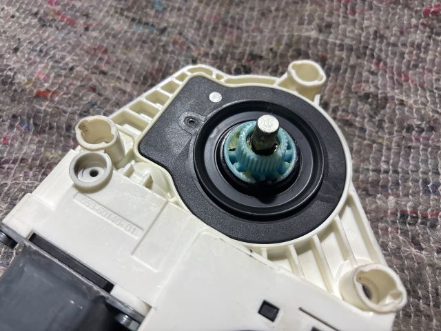 bontott SEAT ALHAMBRA Jobb első Ablakemelő Motor