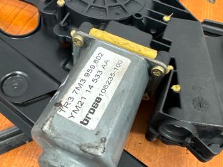 bontott SEAT ALHAMBRA Jobb első Ablakemelő Szerkezet (Elektromos)
