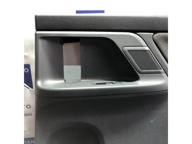 bontott SEAT ALHAMBRA Jobb első Ajtó Kárpit