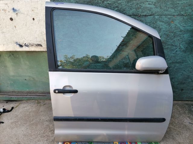 bontott SEAT ALHAMBRA Jobb első Ajtó (Részeivel)