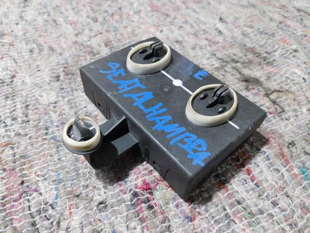 bontott SEAT ALHAMBRA Jobb első Ajtó Vezérlőegység