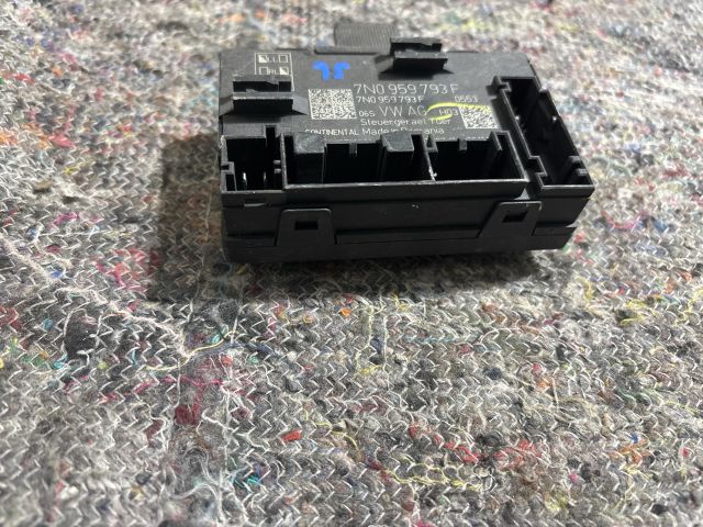 bontott SEAT ALHAMBRA Jobb első Ajtó Vezérlőegység