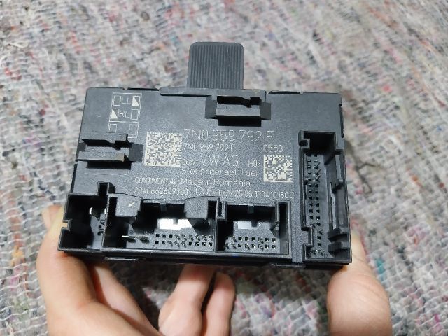 bontott SEAT ALHAMBRA Jobb első Ajtó Vezérlőegység