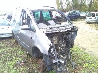 bontott SEAT ALHAMBRA Jobb első Gumikéder