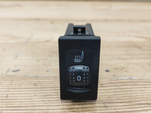 bontott SEAT ALHAMBRA Jobb első Ülésfűtés Kapcsoló