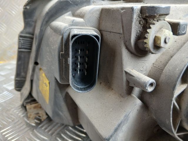 bontott SEAT ALHAMBRA Jobb Fényszóró