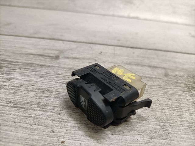 bontott SEAT ALHAMBRA Jobb hátsó Ablakemelő Kapcsoló