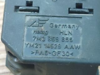 bontott SEAT ALHAMBRA Jobb hátsó Ablakemelő Kapcsoló