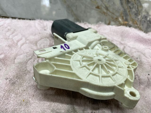 bontott SEAT ALHAMBRA Jobb hátsó Ablakemelő Motor