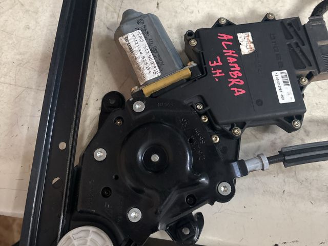 bontott SEAT ALHAMBRA Jobb hátsó Ablakemelő Szerkezet (Elektromos)