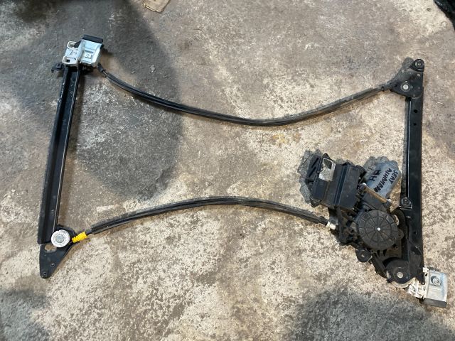 bontott SEAT ALHAMBRA Jobb hátsó Ablakemelő Szerkezet (Elektromos)