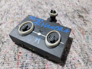 bontott SEAT ALHAMBRA Jobb hátsó Ajtó Vezérlőegység