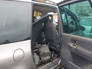 bontott SEAT ALHAMBRA Jobb hátsó Gumikéder