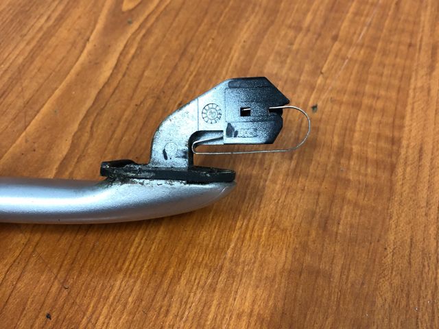 bontott SEAT ALHAMBRA Jobb hátsó Külső Kilincs